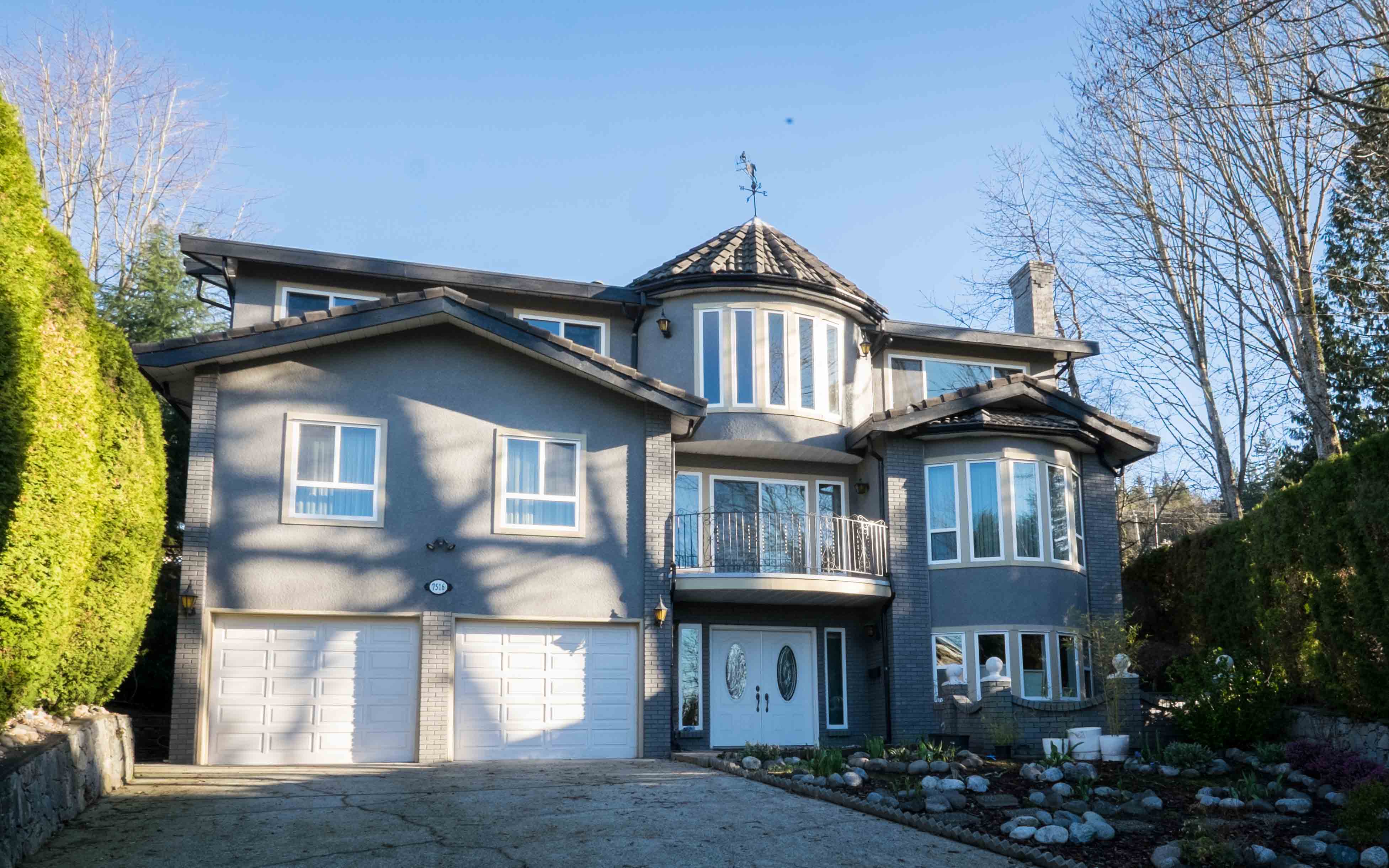 Burnaby home after Silverline replacement windows
